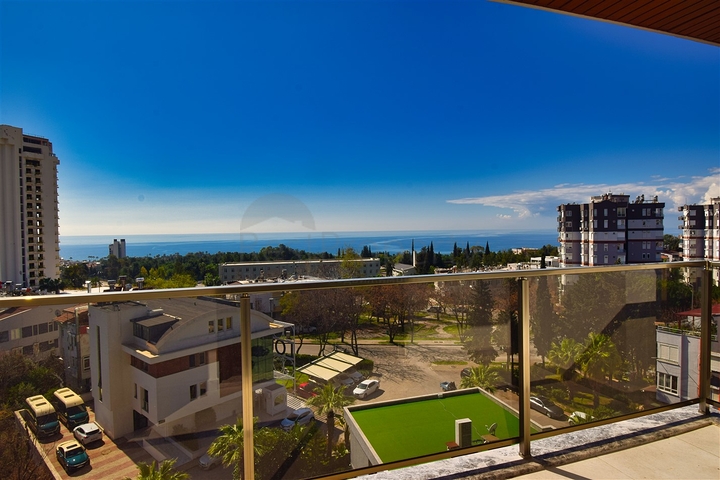 Квартира планировки 4+1 дуплекс в микрорайоне Гюзельоба - Анталия