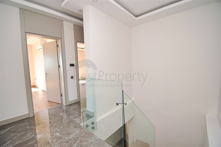 Квартира планировки 4+1 дуплекс в микрорайоне Гюзельоба - Анталия