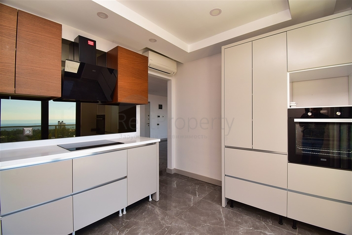 Квартира планировки 4+1 дуплекс в микрорайоне Гюзельоба - Анталия