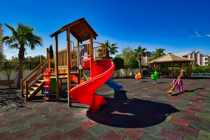 Квартира планировки 4+1 дуплекс в микрорайоне Гюзельоба - Анталия