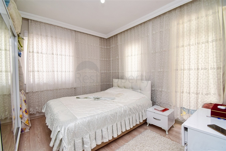 Квартира планировки 3+1 в центре города Анталия