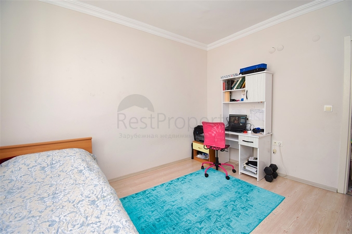 Квартира планировки 3+1 в центре города Анталия