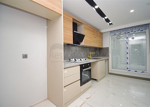 Квартира планировки 3+1 в центре города Анталия 