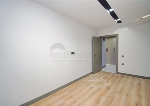 Квартира планировки 3+1 в центре города Анталия 