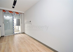 Квартира планировки 3+1 в центре города Анталия 