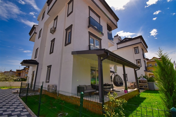 Квартира планировки 2+1 в районе Кемер - Анталия 