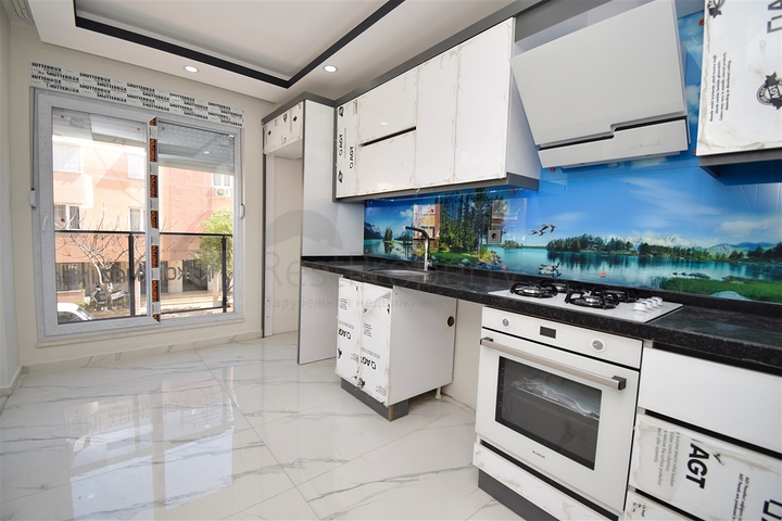 Квартиры планировки 1+1 и 4+1 в микрорайоне Конуксевер - Анталия 