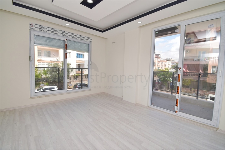 Квартиры планировки 1+1 и 4+1 в микрорайоне Конуксевер - Анталия 