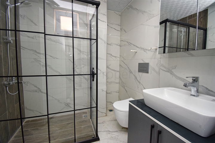 Квартиры планировки 1+1 и 4+1 в микрорайоне Конуксевер - Анталия 