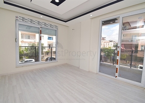 Квартиры планировки 1+1 и 4+1 в микрорайоне Конуксевер - Анталия 