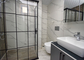 Квартиры планировки 1+1 и 4+1 в микрорайоне Конуксевер - Анталия 