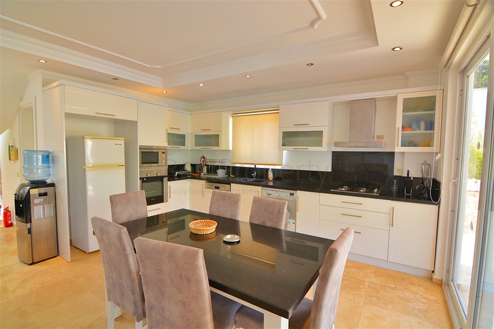 Вилла планировки 3+1 районе Калкан - Анталия 