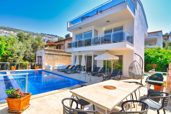 Вилла планировки 3+1 районе Калкан - Анталия 