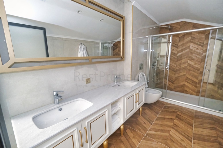 Вилла планировки 6+1 в районе Белек - Анталия 