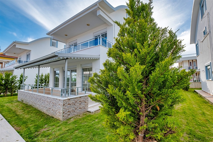 Виллы планировки 5+1 в районе Белек - Анталия  Виллы планировки 5+1 в районе Белек - Анталия