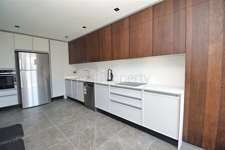 Квартира планировки 3+1 в микрорайоне Унджалы - Анталия