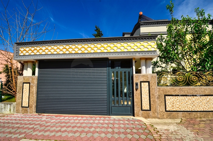 Вилла планировки 6+2 в районе Кемер - Анталия 