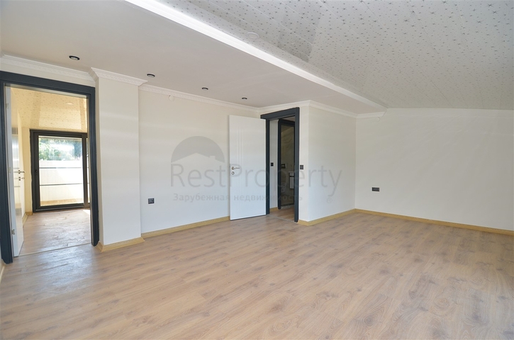 Вилла планировки 6+2 в районе Кемер - Анталия 