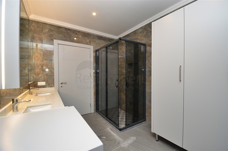 Вилла планировки 6+1 в районе Кемер - Анталия 