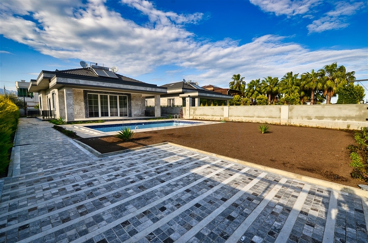 Вилла планировки 6+1 в районе Кемер - Анталия 