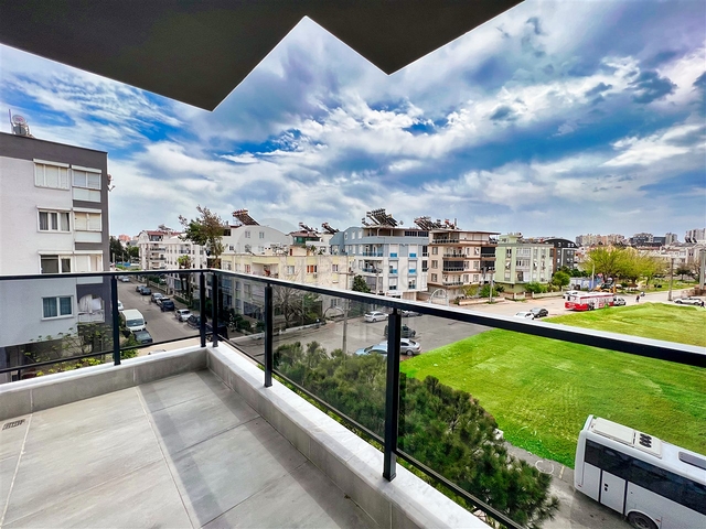 Квартира планировки 3+1 в микрорайоне Этилер - Анталия