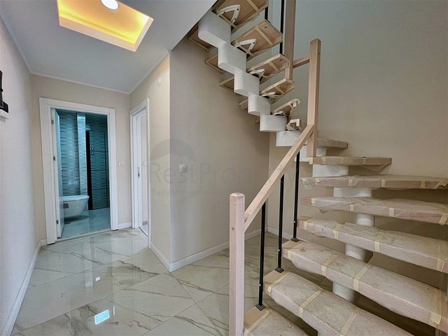 Квартира планировки 3+1 в микрорайоне Этилер - Анталия