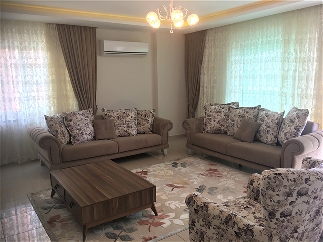 Меблированные апартаменты 3+1 в Махмутларе