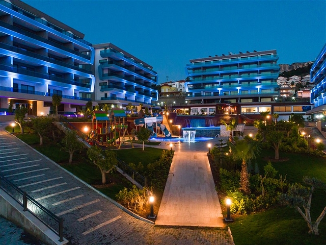 Комплекс с видом на море в Каргыджаке