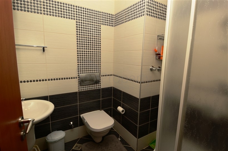 Апартаменты с выходом в сад в комплексе на первой линии