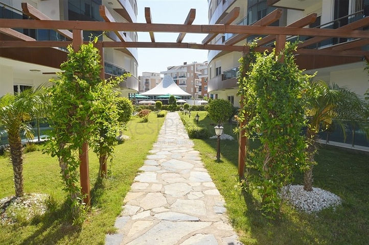 Апартаменты в пятизвездочном комплексе в Анталии