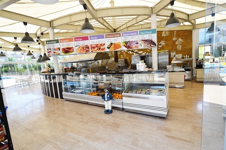 Апартаменты в пятизвездочном комплексе в Анталии