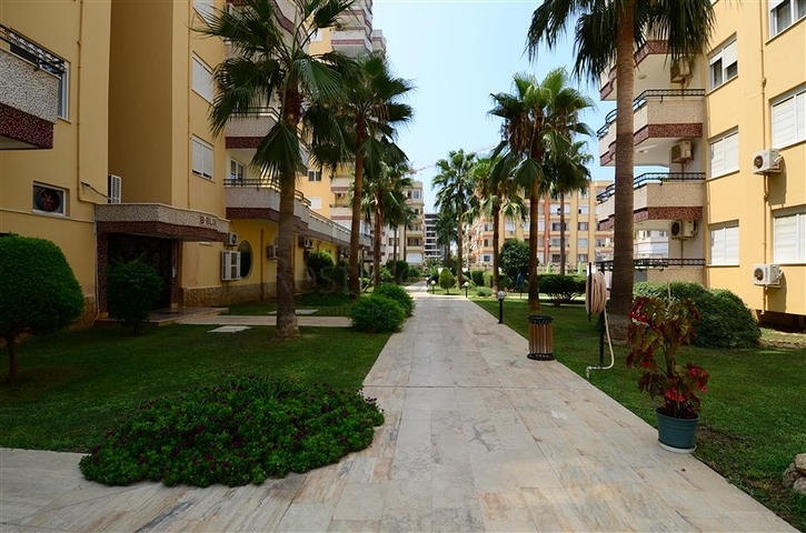 Просторная квартира 3+1  в Махмутларе