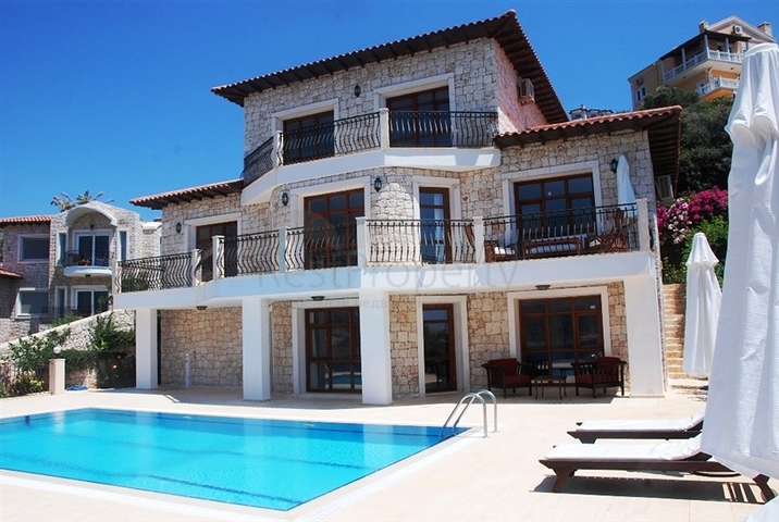 Вилла в Каше с захватывающим дух видом на море