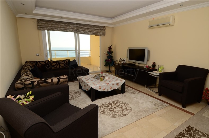 Апартаменты 2+1 с захватывающим дух видом на море