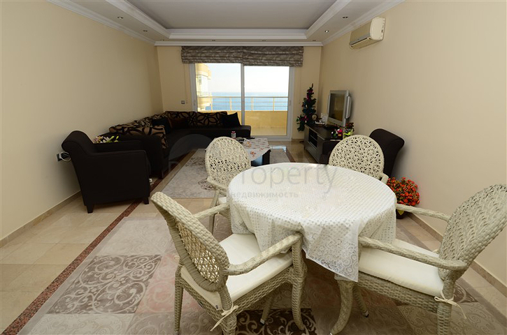 Апартаменты 2+1 с захватывающим дух видом на море