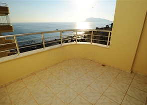 Апартаменты 2+1 с захватывающим дух видом на море