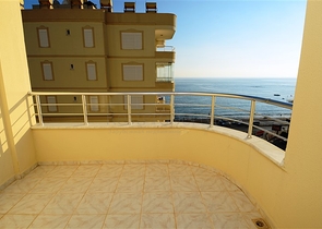 Апартаменты 2+1 с захватывающим дух видом на море