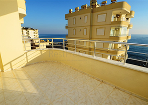 Апартаменты 2+1 с захватывающим дух видом на море