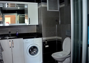 Апартаменты разных планировок в комплексе на берегу реки