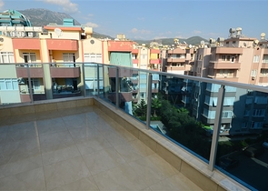 Апартаменты 2+1 в благоустроенном комплексе в Махмутларе