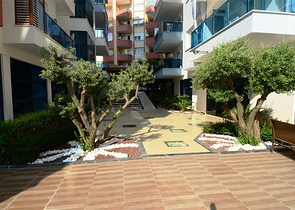 Апартаменты 2+1 в благоустроенном комплексе в Махмутларе