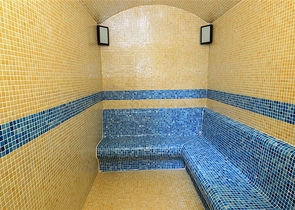 Апартаменты 2+1 в благоустроенном комплексе в Махмутларе