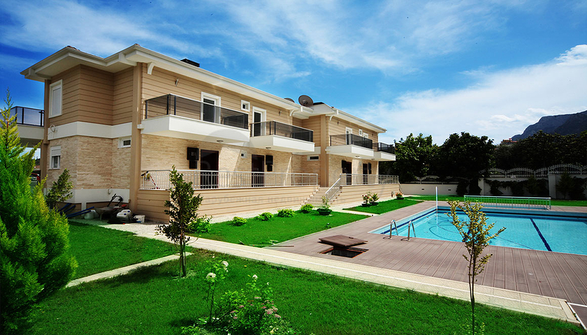 Роскошные виллы 4+1 в Гейнюке Кемере