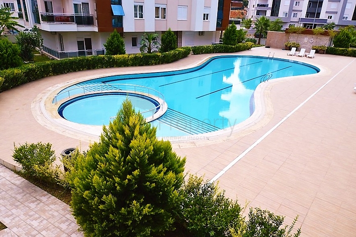 Уютные апартаменты с мебелью в районе Коньяалты Анталья