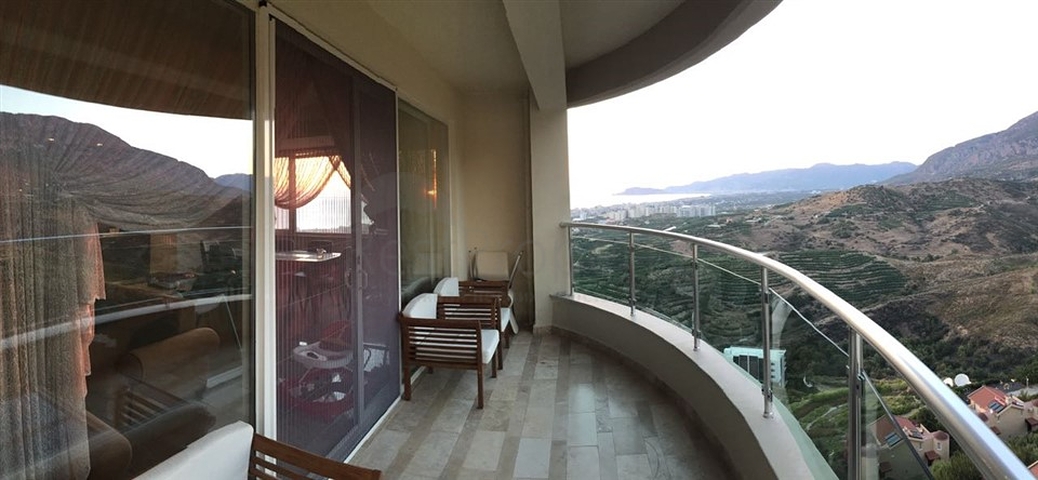 Апартаменты люкс-класса с прямым видом на море