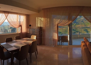 Апартаменты люкс-класса с прямым видом на море