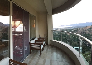 Апартаменты люкс-класса с прямым видом на море