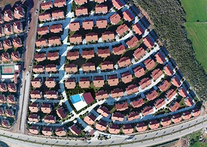 Комплекс вилл 3+1 в районе Дошемеальты Анталья