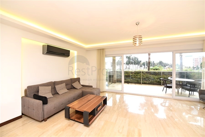 Дуплекс с выходом в сад в комплексе класса люкс