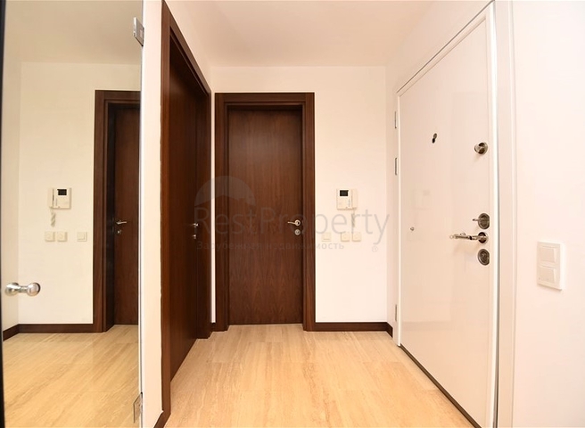 Дуплекс с выходом в сад в комплексе класса люкс